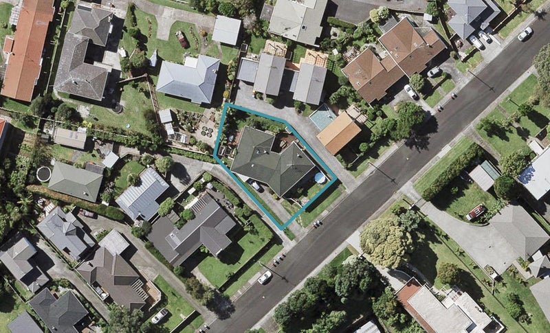 1/15 Riverview Road, Panmure, Auckland - Carousel 1