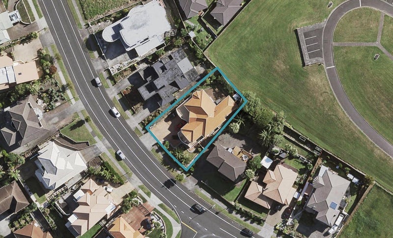 62 Goodwood Drive, Goodwood Heights, Auckland - Carousel 1