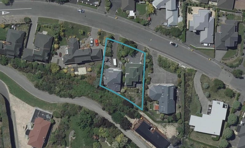 1/6 Pentonville Close, Westmorland, Christchurch - Carousel 1