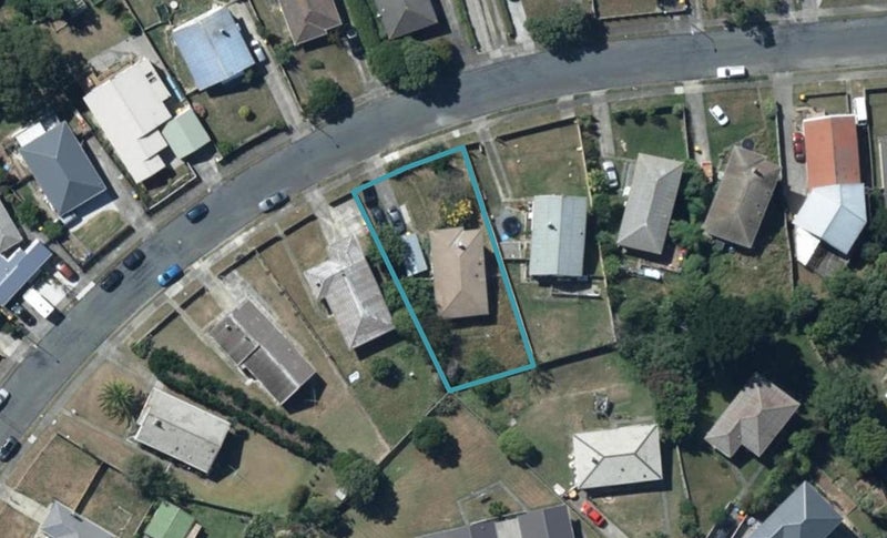 9 Mahinawa Street, Takapuwahia, Porirua - Carousel 1