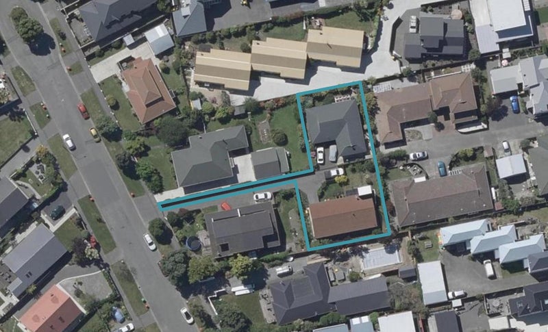 1/30 Celia Street, Redcliffs, Christchurch - Carousel 1