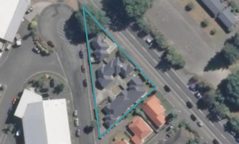6/4 Moore Street, Ashburton, Ashburton - Carousel 1