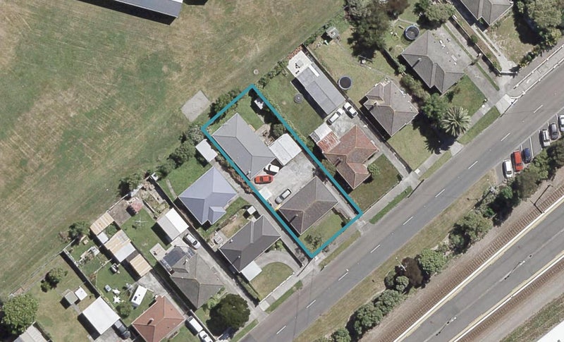203 Oxford Terrace, Avalon, Lower Hutt - Carousel 1
