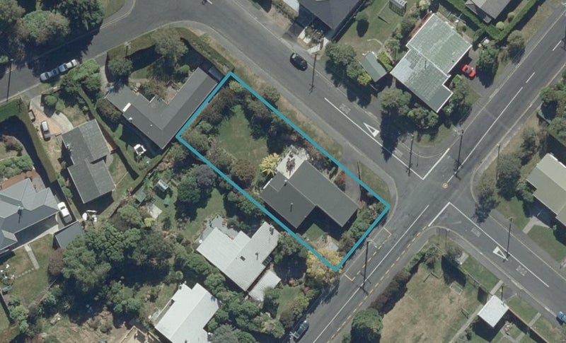 56 Dunrobin Street, Waverley, Dunedin - Carousel 1