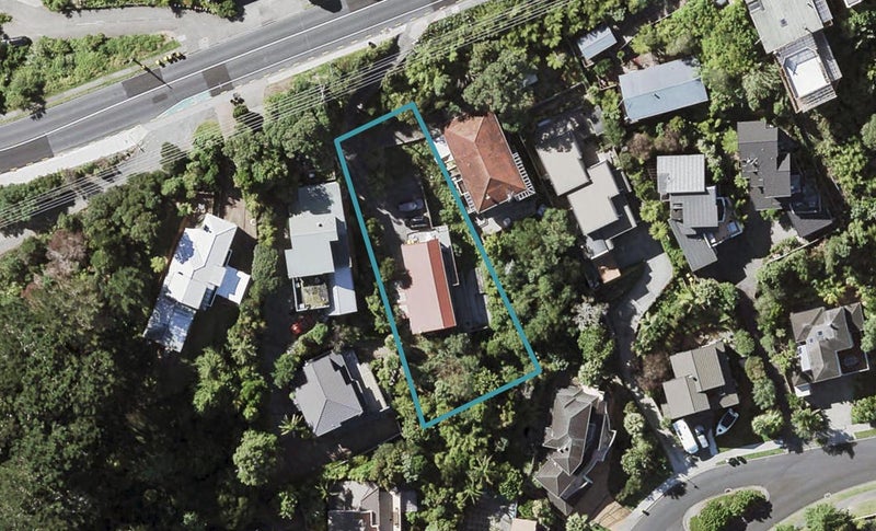 186 Browns Bay Road, Murrays Bay, Auckland - Carousel 1