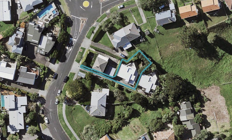 25A Kurahaupo Street, Orakei, Auckland - Carousel 1