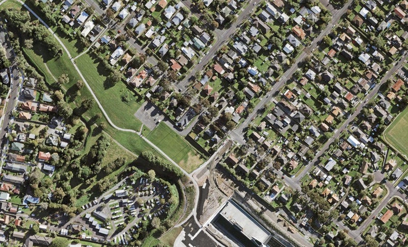 57 Hendon Avenue, Mount Albert, Auckland - Carousel 1