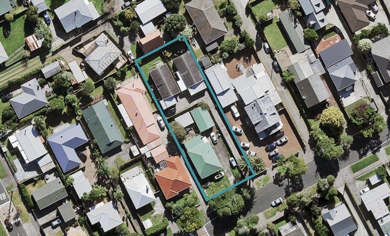 51A Canal Road, Avondale, Auckland - Carousel 1