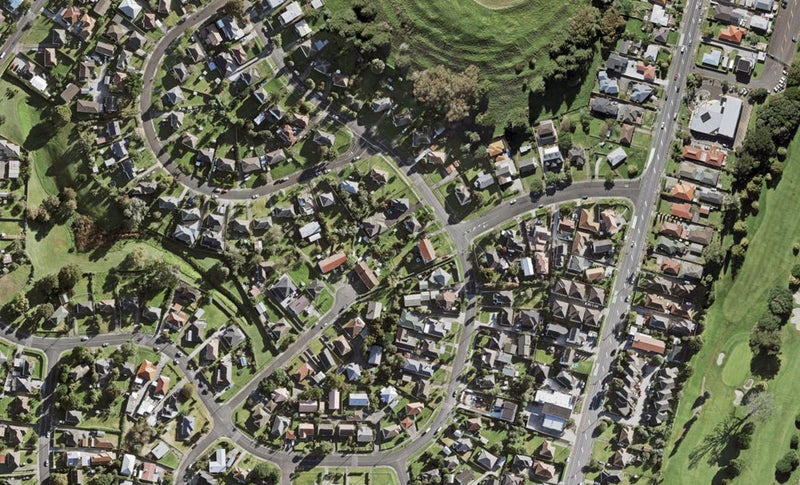 18 Balfron Avenue, Mount Roskill, Auckland - Carousel 1