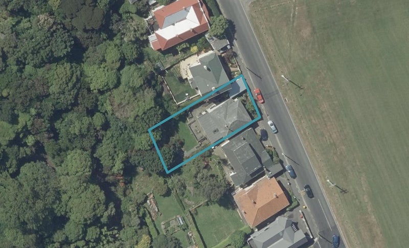 73 Eglinton Road, Mornington, Dunedin - Carousel 1