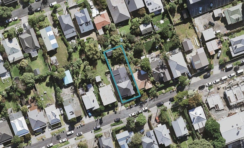 9 Second Avenue, Kingsland, Auckland - Carousel 1