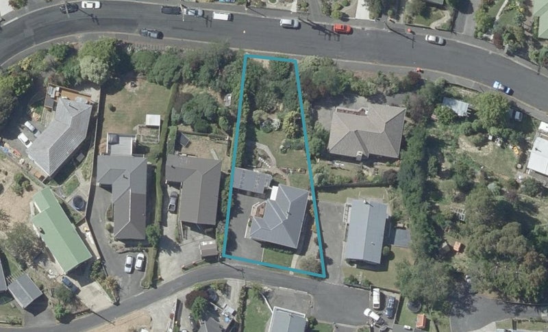 62 Roy Crescent, Concord, Dunedin - Carousel 1