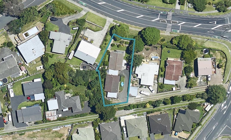 7B Cambridge Road, Judea, Tauranga - Carousel 1