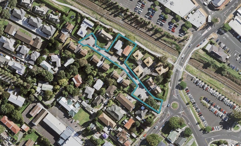 5 Rosemary Lane, Manurewa, Auckland - Carousel 1