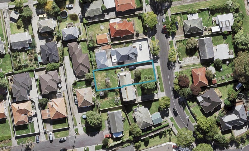 10 Rawalpindi Street, Mount Albert, Auckland - Carousel 1