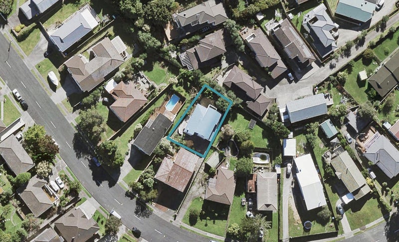 24A Athenic Avenue, Lynfield, Auckland - Carousel 1
