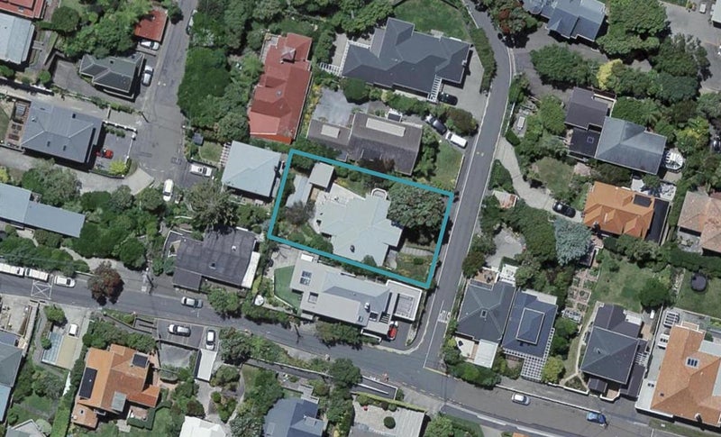 18 Roscoe Terrace, Wadestown, Wellington - Carousel 1
