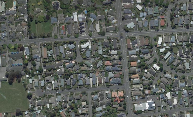 4 Farndale Place, Avonhead, Christchurch - Carousel 1