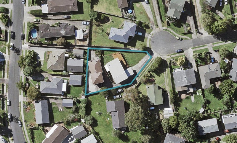 1/13 Beldon Pl, Pakuranga Heights, Manukau - Carousel 1