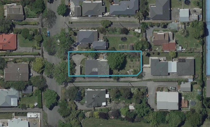 30 Norwood Street, Beckenham, Christchurch - Carousel 1