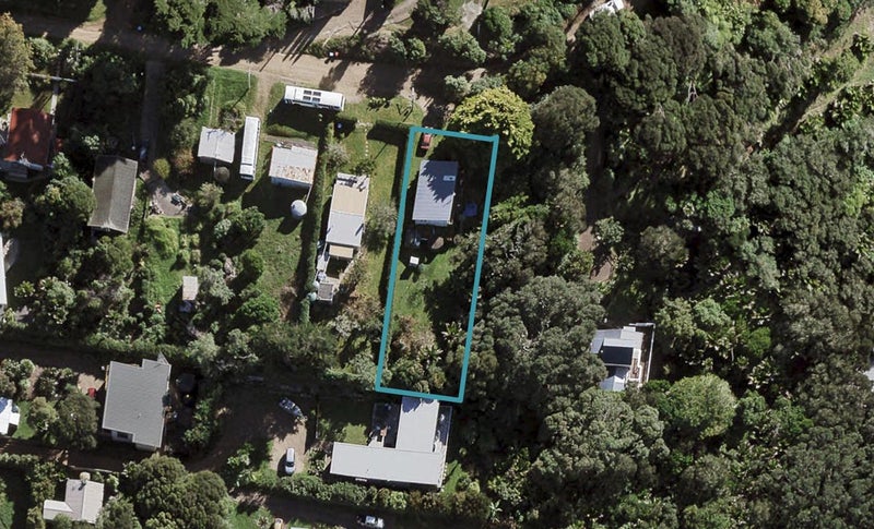 14 Pah Road, Onetangi, Waiheke Island - Carousel 1