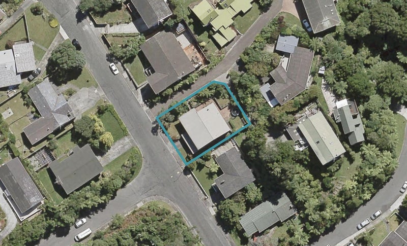 22 Sunshine Crescent, Kelson, Lower Hutt - Carousel 1