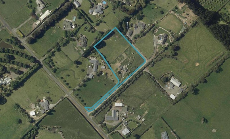 96 Tutaki Road, Kelvin Grove, Palmerston North - Carousel 1