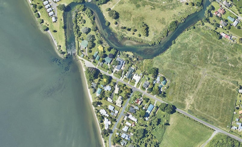 38 Takinga Street, Mourea, Rotorua - Carousel 1