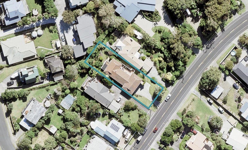 1248 Whangaparaoa Road, Gulf Harbour, Whangaparaoa - Carousel 1