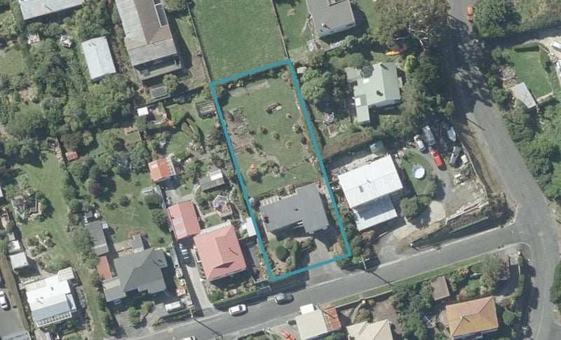 13 Monowai Road, Ravensbourne, Dunedin - Carousel 1