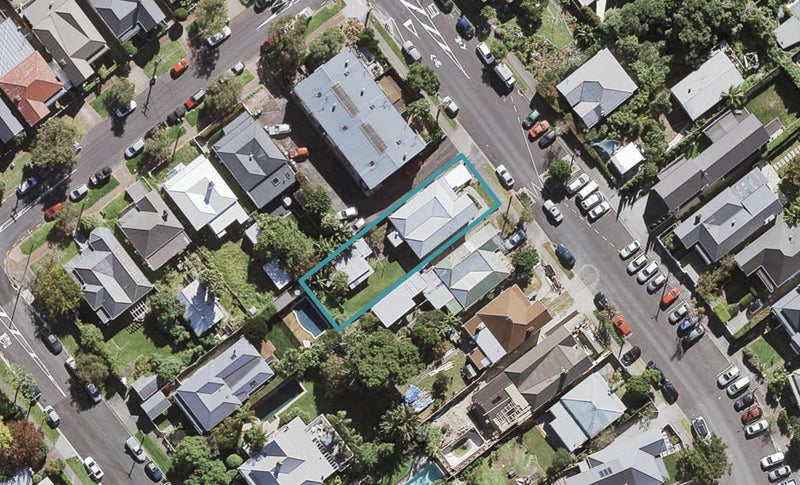 22 Grosvenor Street, Grey Lynn, Auckland - Carousel 1