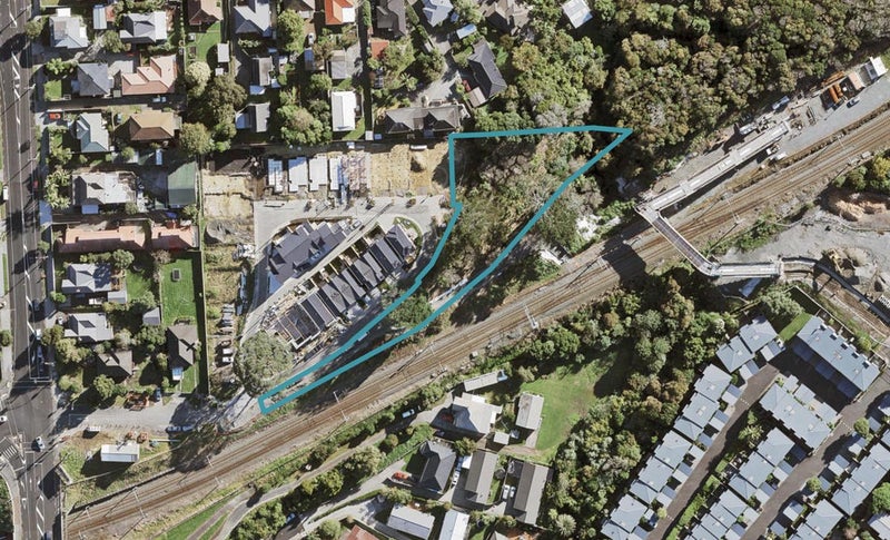 1 Whakawhiti Loop, AVONDALE, AUCKLAND - Carousel 1