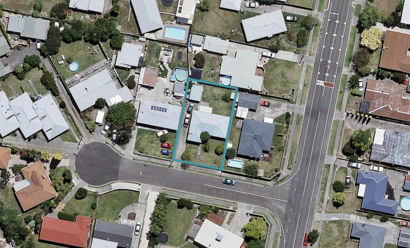 4 Hastie Place, Onekawa, Napier - Carousel 1