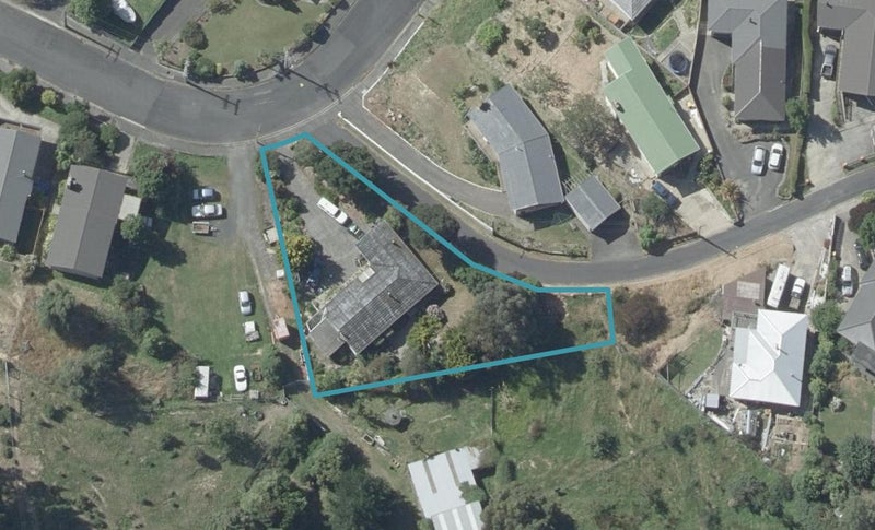 40 Roy Crescent, Concord, Dunedin - Carousel 1