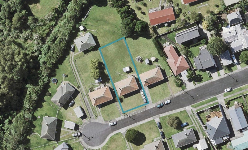 23 Corrella Road, Belmont, Auckland - Carousel 1