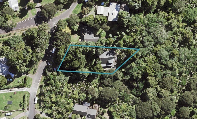 47 Tane Road, Laingholm, Auckland - Carousel 1