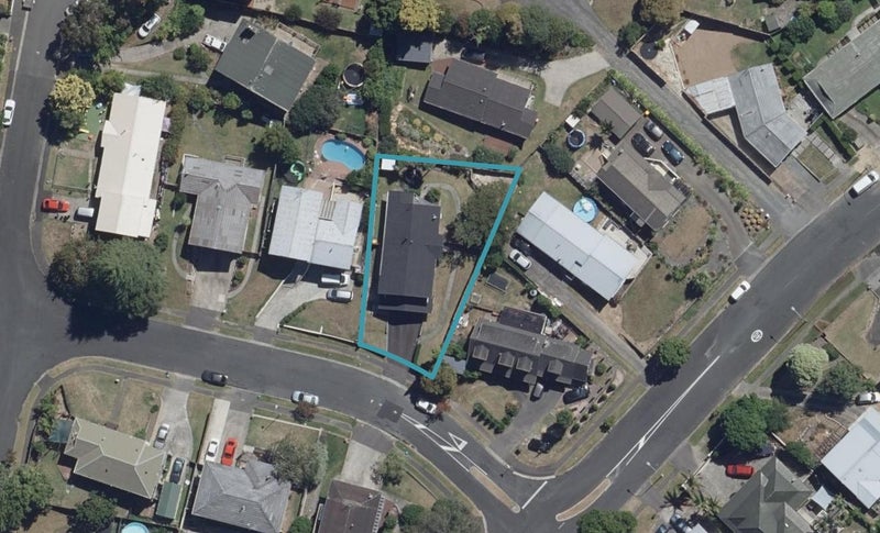 39 Glendale Drive, Dinsdale, Hamilton - Carousel 1