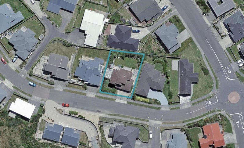 6 Comber Place, Johnsonville, Wellington - Carousel 1