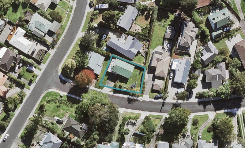 2A Shanaway Rise, Hillcrest, Auckland - Carousel 1