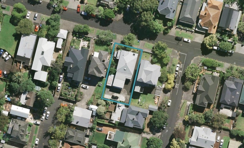 39 Carlton Gore Road, Grafton, Auckland - Carousel 1