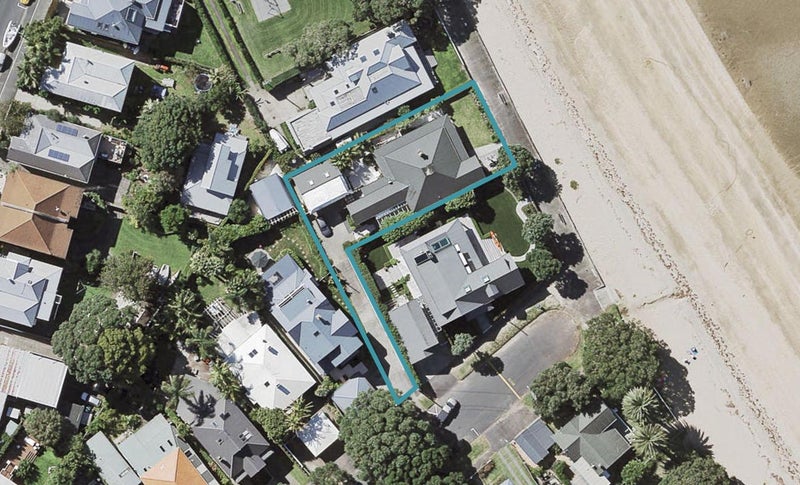 13 Arawa Avenue, Devonport, Auckland - Carousel 1