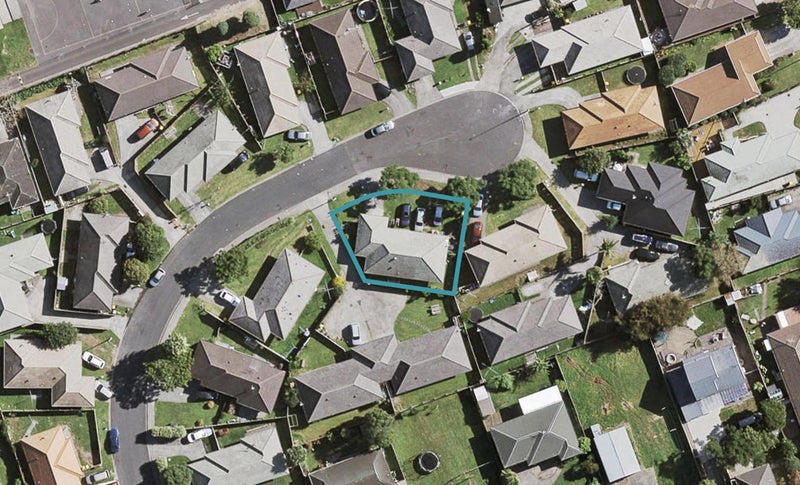 17 Jadon Close, Takanini, Auckland - Carousel 1