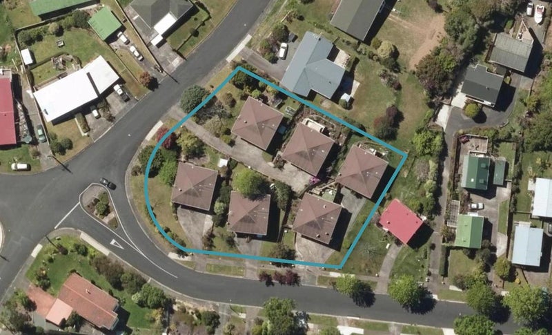 42D Kahiwi Street, Raumanga, Whangārei - Carousel 1