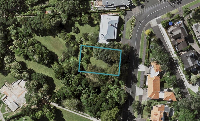 62 Stanley Point Road, Stanley Point, Auckland - Carousel 1