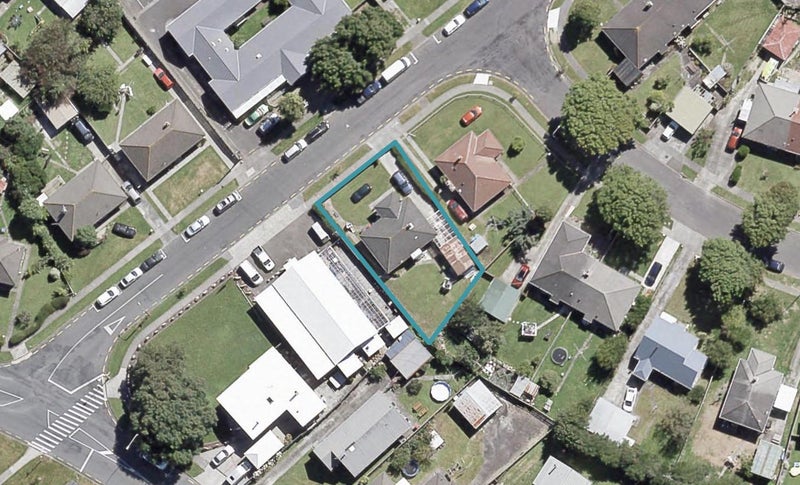 6 Sladden Street, Naenae, Lower Hutt - Carousel 1