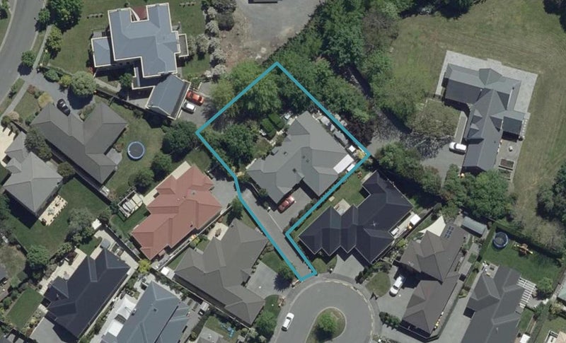 23 Breton Close, Northwood, Christchurch - Carousel 1