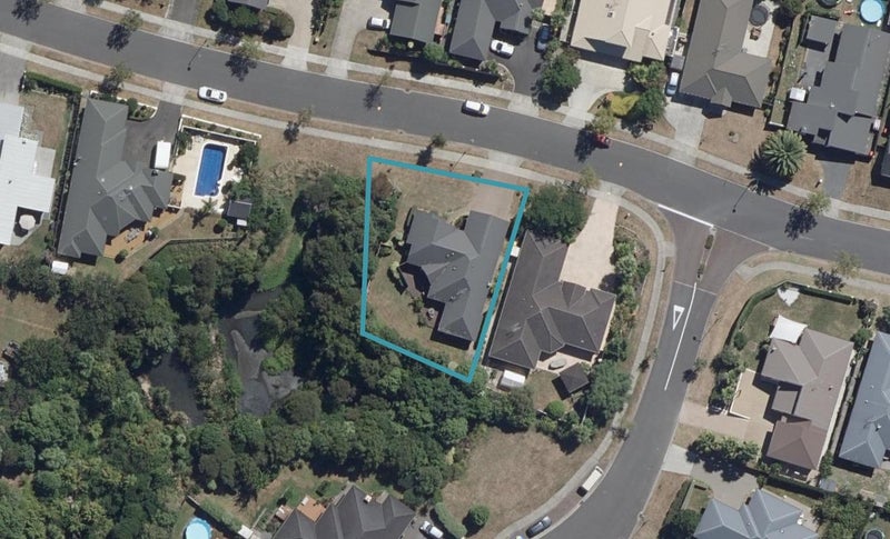 11 Haswell Place, Huntington, Hamilton - Carousel 1