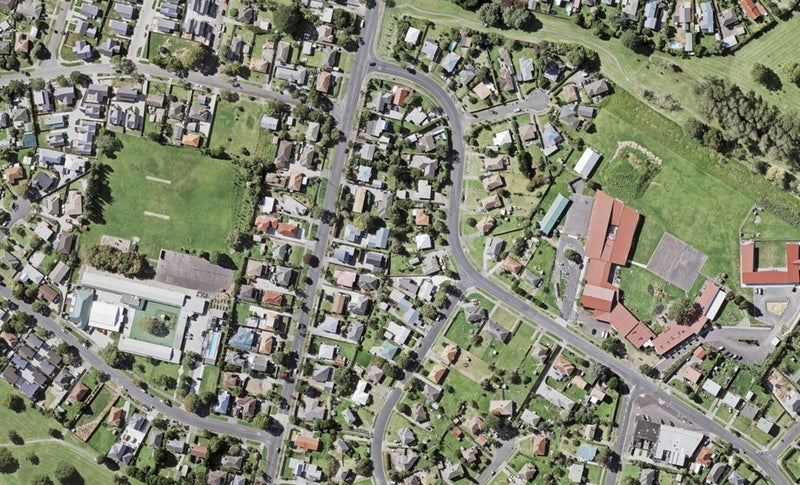 3/13 Farringdon Street, Glen Innes, Auckland - Carousel 1