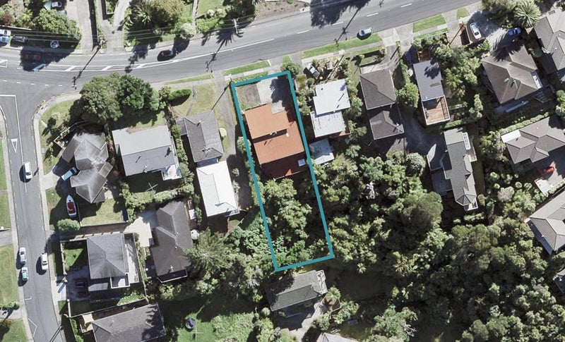 102 Carlisle Road, Browns Bay, Auckland - Carousel 1