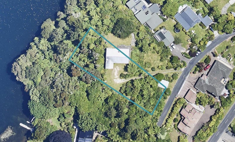 9 Pryce Road, Lake Okareka, Rotorua - Carousel 1